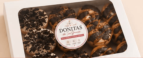 Caja de mini donas Donitas de Su Gracia lista para entregar